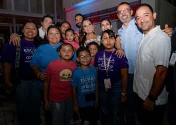 Cancún se Transforma en Capital del Teatro Nacional