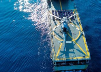 «Autoridades aseguran 2.5 toneladas de cocaína frente a costas de Michoacán»