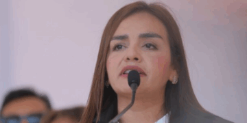 «Grecia Quiroz enfrenta amenazas antes de asumir como alcaldesa de Uruapan tras asesinato de su esposo»