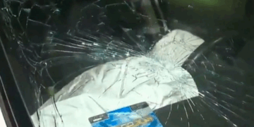 «Choque en Macrobús deja grave a bebé que era llevado a emergencias»