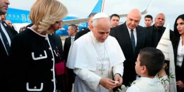 «Papa León XIV respalda solución de dos Estados como vía para la paz en Oriente Medio»