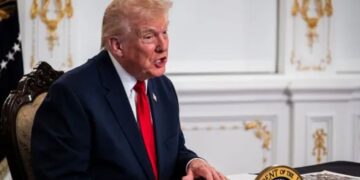 Trump ordena Un cierre aéreo y Venezuela denuncia “amenaza colonialista”