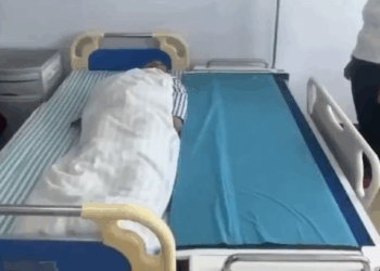 China Lidera la Revolución con Camas de Traslado Inteligentes