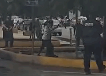 Detienen a sujeto con arma blanca en la avenida Tulum