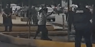 Detienen a sujeto con arma blanca en la avenida Tulum