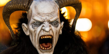 El “Anti-Papá Noel” que Invade Europa Cada 5 de Diciembre