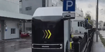 El Camión del Futuro, Un Autónomo que ‘Habla’ con Pantalla Frontal