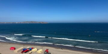 El Héroe que Salvó a Cuatro Adolescentes Argentinos del Mar