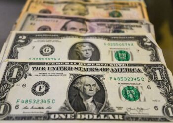 El Peso Mexicano Cierra la Semana 28 De Noviembre con Leve Apreciación Frente al Dólar