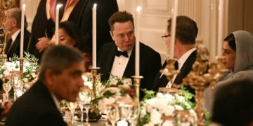Elon Musk Cena con Trump y MBS en la Casa Blanca