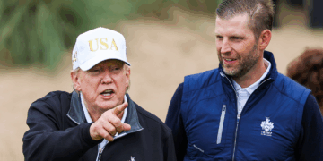 Eric Trump se Sincera Sobre la Estricta Crianza Recibida de sus Padres