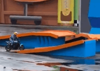 Espectáculo Hot Wheels, Muere Piloto Tras Estrellarse en un Show Acrobático