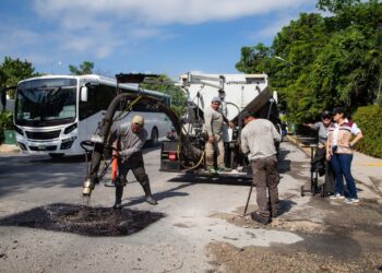 Estefanía Mercado Lidera Mega Brigada de Servicios Públicos en Puerto Aventuras