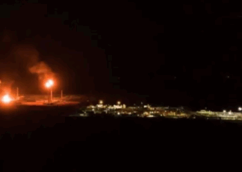 Explosión en Ducto de Pemex en Atasta Desata Evacuación por Fuga de Gas Tóxico