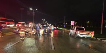 Fuerte Accidente en Boulevard Colosio: Tránsito Activa Medidas de Seguridad Vial