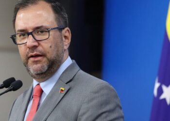 Venezuela emplaza a la ONU: "No hay una confrontación con EE.UU., es un intento de invasión"