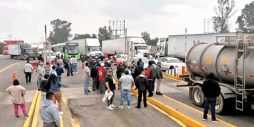 Incautan 31 Mil Pipas por Robo y Comercialización Ilegal de Agua en Edomex