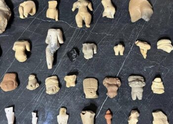 Campesino mexicano descubre más de 2.000 años de historia en su campo de maíz