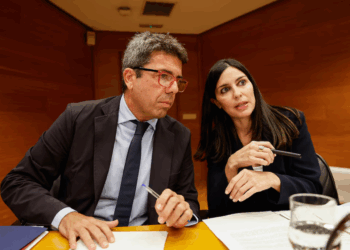 La Comparecencia de Mazón en Les Corts: «Poco tenía que aportar yo a la emergencia»