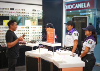 Saldo Blanco en Cancún, Operativo Buen Fin Refuerza la Seguridad en Plazas Comerciales