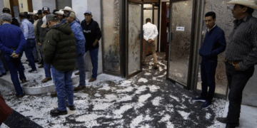 Productores de frijol estallan contra el gobierno en Zacatecas