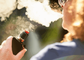 Putin Apoya Prohibición Total de la Venta de Vape en Rusia