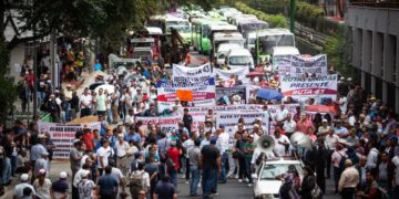 «Transportistas del Estado de México exigen justicia por compañero desaparecido»