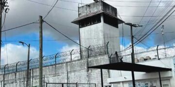 Trasladan a 70 Internos del Cereso de Cancún a Chetumal