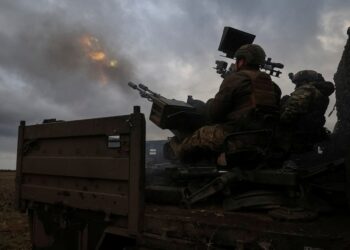 Ucrania sufre ataque masivo nocturno, derriban 115 drones y un misil hipersónico