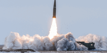 Un año del Oréshnik: el sistema hipersónico que transformó la defensa rusa