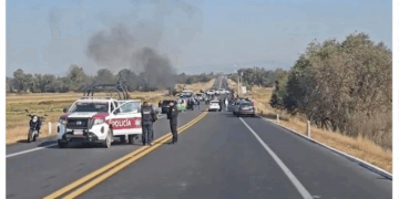 Violencia frena obras en la Autopista Puebla-Tlaxcala tras choque sindical