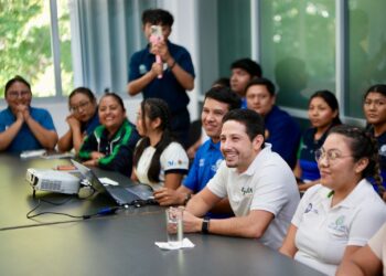 «Renán Sánchez Tajonar Promueve la educación ambiental en jóvenes quintanarroenses»