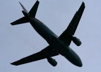 Estados Unidos diseña un recorte sin precedentes en el tráfico aéreo