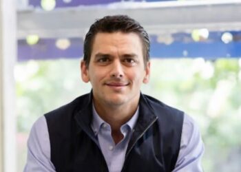 José Antonio Fernández Garza se integra al Consejo de Administración de Coca‑Cola Femsa y fortalece liderazgo estratégic