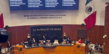 Senado aprueba la Renuncia de Gertz Manero y Ernestina Godoy queda como Fiscal interina