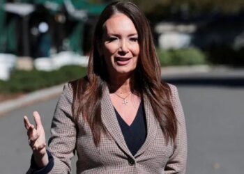 ¡Alerta en la frontera! EE.UU. reconoce avances de México contra el gusano barrenador… pero la puerta sigue cerrada al ganado