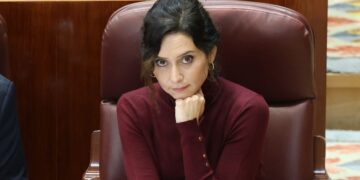 Polémica en España por declaraciones de Ayuso sobre migración laboral