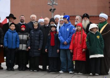Putin conmemora el Día de la Unidad Nacional: homenaje a los héroes que salvaron a Rusia de invasores polacos