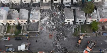 Explosión de pirotecnia deja víctimas identificadas y viviendas destruidas en Pesquería