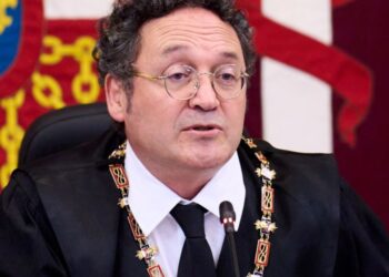 Histórico juicio al fiscal general de España por revelación de secretos sacude a la justicia y la política nacional