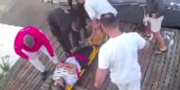 Tirador en Buenos Aires desata pánico al atacar embarcaciones en un arroyo