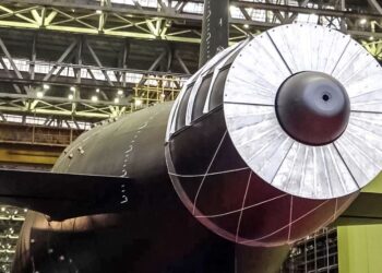 Submarino nuclear ruso Jabárovsk causa alarma en Londres