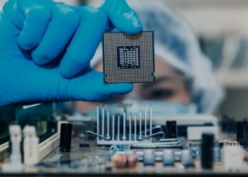 “México y la urgencia de fabricar semiconductores por seguridad nacional”
