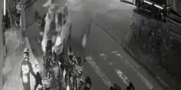 Taxista ebrio atropella a 11 personas en Bogotá: dos menores están en coma inducido