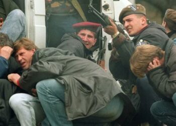 Presidencia de Serbia bajo fuego: acusan a Vučić de participar en los “safaris humanos” de Sarajevo