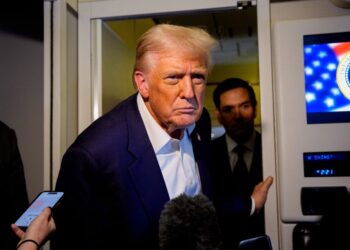 Trump advierte posible despliegue de tropas en Nigeria tras asesinato de cristianos; se prepara una reunión bilateral