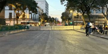 Se Intensifica Refuerzo de Seguridad en el Zócalo Ante Marcha de la Generación Z