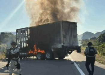 Escuinapa bajo fuego: Reportan jornada de violencia desbordada este domingo