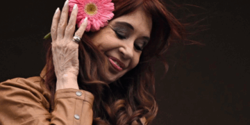 Cristina Fernández evoluciona tras cirugía por apendicitis con peritonitis