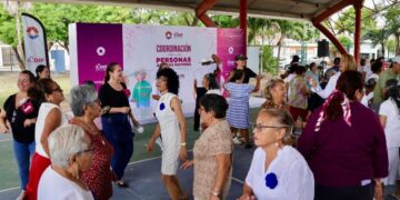 ADULTOS MAYORES DAN MUESTRA DE TALENTO EN EL EVENTO “SABIDURÍA HECHA A MANO” ORGANIZADO POR EL DIF BENITO JUÁREZ